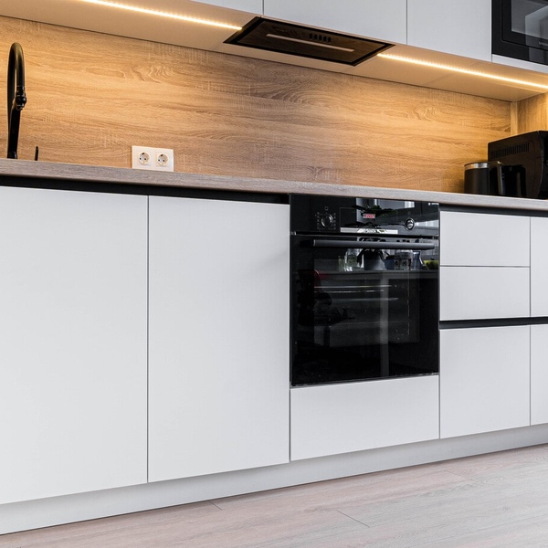 Встроенный холодильник, преимущества и недостатки