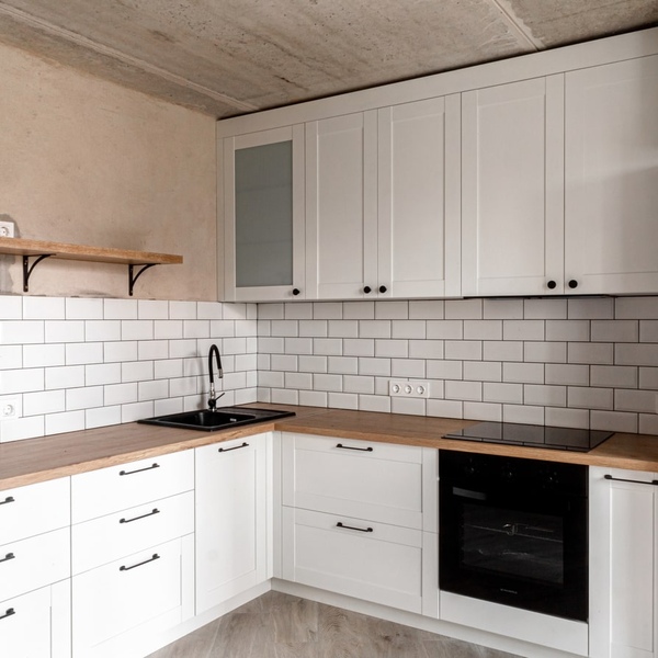 Встроенный холодильник, преимущества и недостатки